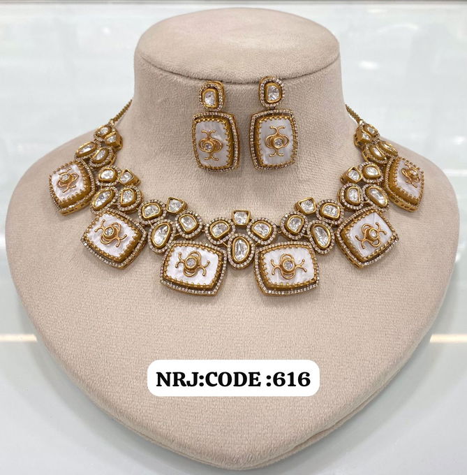 Brass High Gold Kundan Bridal Jewellery Hasadi Set Wholesale Shop In Surat
